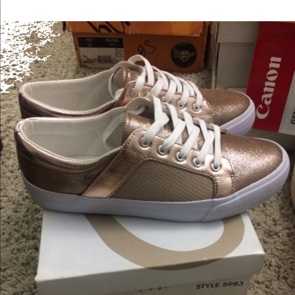 Plimsols